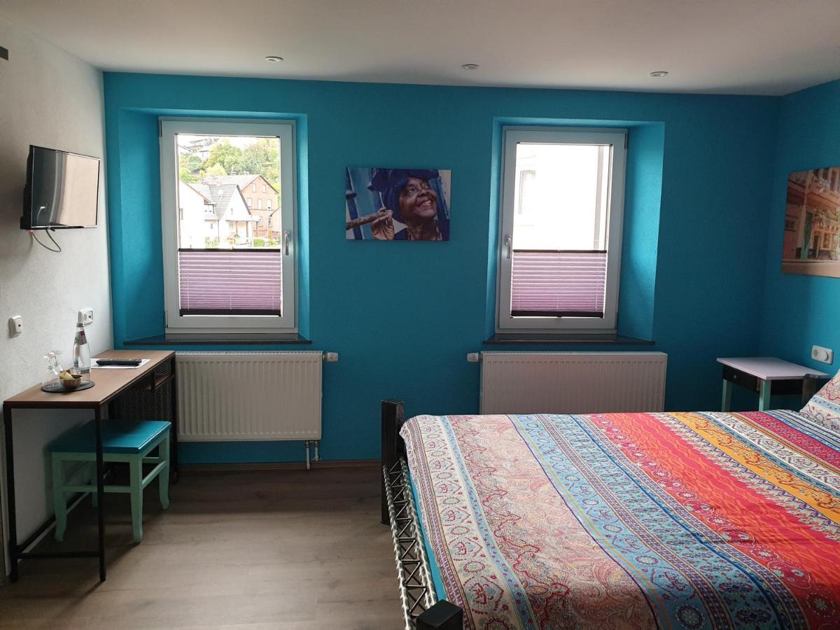 Hotel Schlafwelt - Schalkhaus-Kuba Elsenfeld Esterno foto
